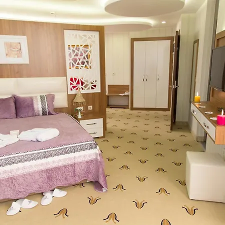 Carmine 4* Kırıkkale