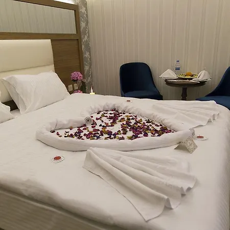 Carmine Hotel 4*