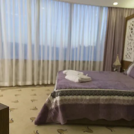 Hotel Carmine 4*
